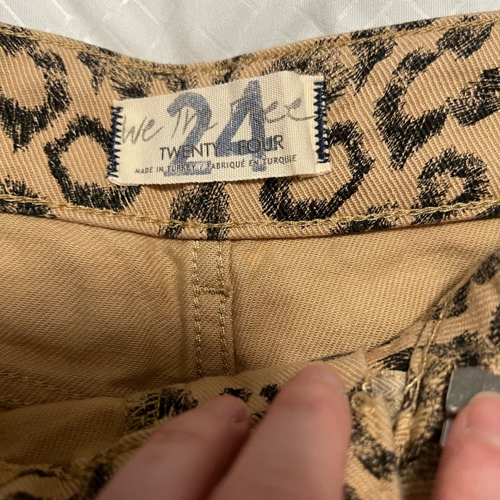 NWT free people leopard print high waisted shorts - Picture 6 of 8
